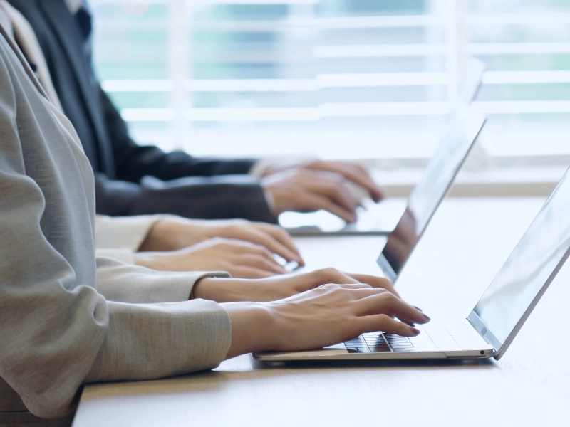 総務関連サービス